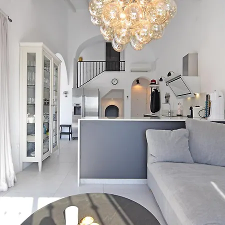 Διαμέρισμα Casablanca 8 *