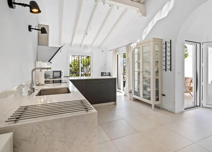 Casablanca 8 Apartment Nerja